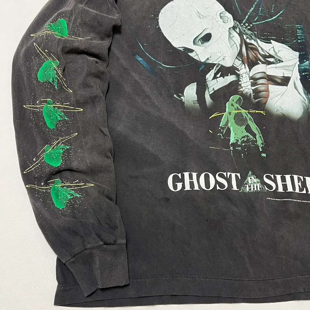 SAINT Mxxxxxx × GHOST IN THE SHELL Ghost in the Shell GS_LS TEE/GITS/BLK Big IP Ghost in the Shell co-branded model Motoko Kusanagi takes a bath Retro distressed long sleeves Ready-to-wear Assute dyeing All parts of the horse spray fade/replacement fade Correct accessories Joint LOGO wash mark/main mark/cherub mark Super complex printing reproduction Super long drawing/pattern making cycle Handmade graffiti made dirty